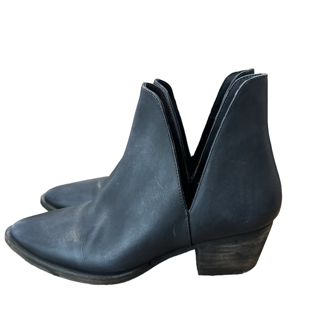FREE PEOPLE womens size 7 (37.5) black leather slip on pointed toe ankle booties